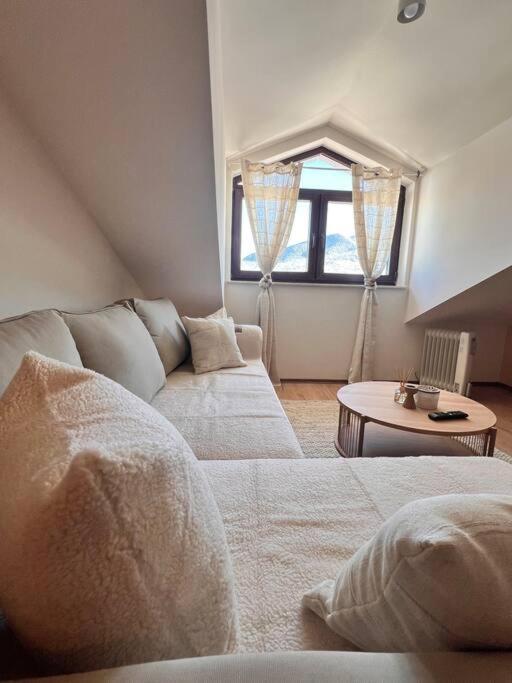 Cozy 1 Bedroom Apartment Next To The Gondola Банско Экстерьер фото